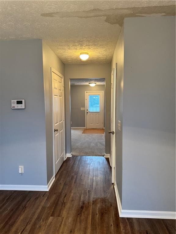 2 bedroom, 3 bathroom, 1,414 sq ft townhouse for sale at 1754 Grove Way, Hampton, GA 30228 — photo 8