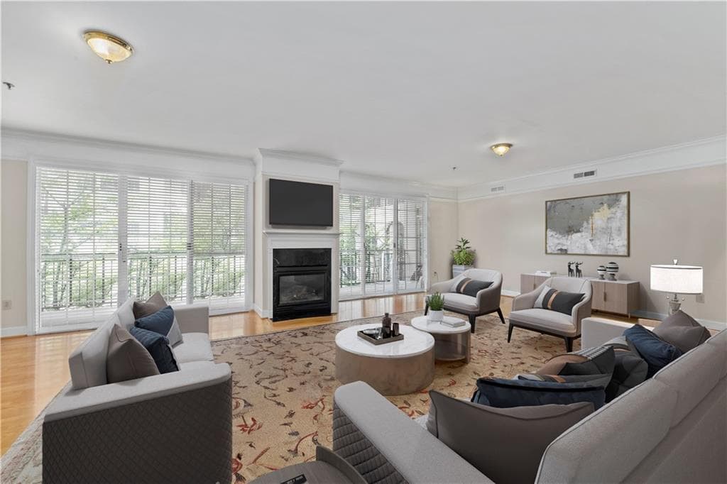 2 bedroom, 3 bathroom, 2,420 sq ft condominium sold at 3101 Howell Mill Road 227, Atlanta, GA 30327