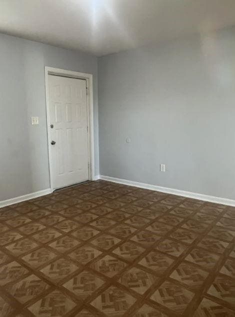 3 bedroom, 1 bathroom, 4,256 sq ft duplex for rent at 305 W Oak Street, Lawrenceville, GA 30046 for $1,875 a month — photo 3