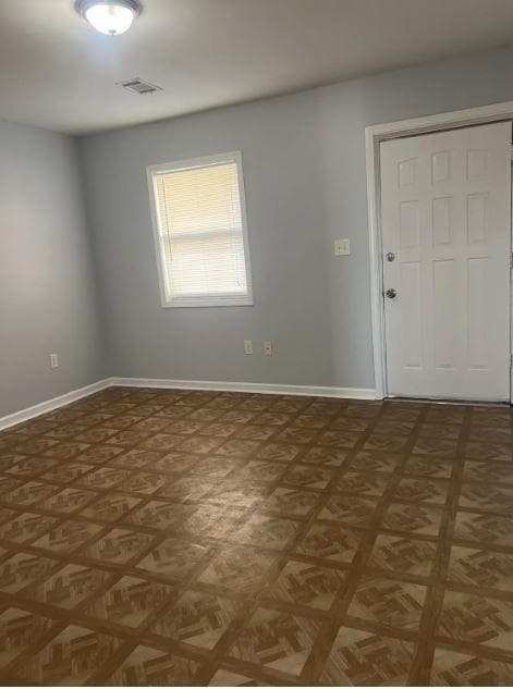3 bedroom, 1 bathroom, 4,256 sq ft duplex for rent at 305 W Oak Street, Lawrenceville, GA 30046 for $1,875 a month — photo 4