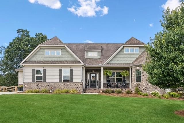 8325 Post Oak Lane, Gainesville, GA 30506 — most recent listing photo