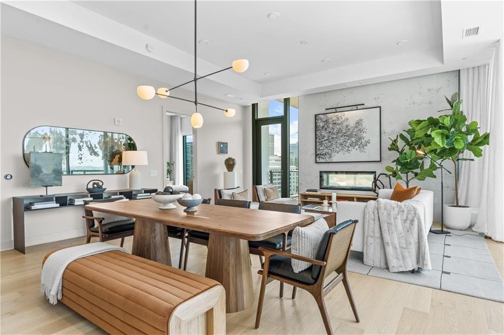 4 bedroom, 4 bathroom, 2,537 sq ft condominium under contract at 40 12th Street 1906, Atlanta, GA 30309 — photo 4