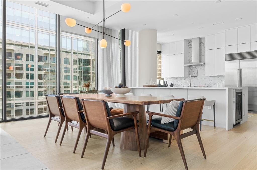4 bedroom, 4 bathroom, 2,537 sq ft condominium under contract at 40 12th Street 1906, Atlanta, GA 30309 — photo 9