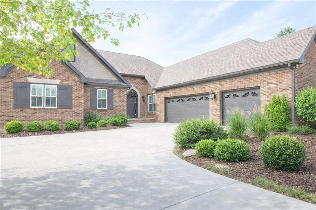 2700 Talley Lane, Buford, GA 30519 — most recent listing photo