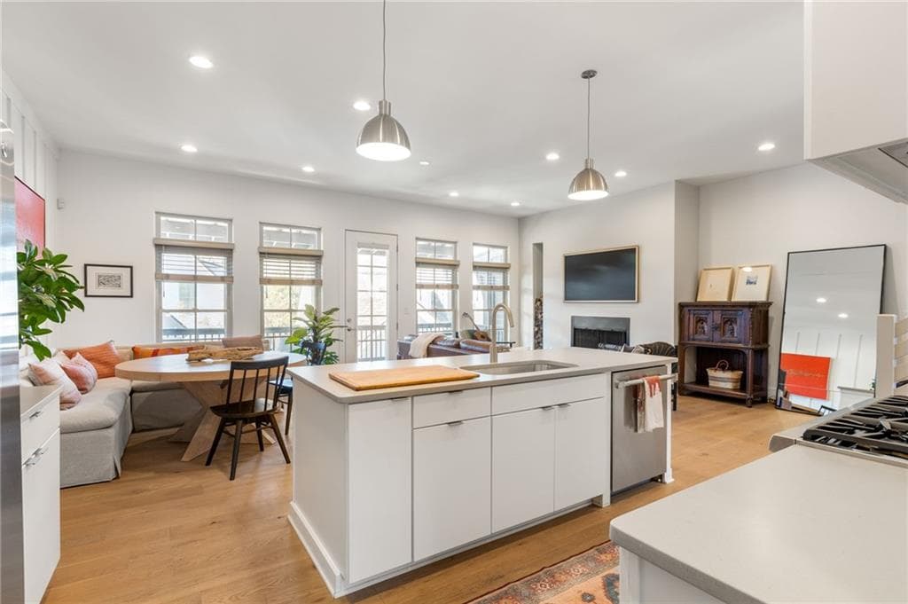 2 bedroom, 3 bathroom, 1,561 sq ft townhouse under contract at 113 Ray Way, Chattahoochee Hills, GA 30268 — photo 10