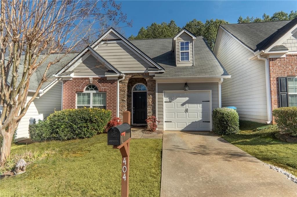 3 bedroom, 2 bathroom, 1,152 sq ft single family residence sold at 404 PIERPONT Court, Canton, GA 30114