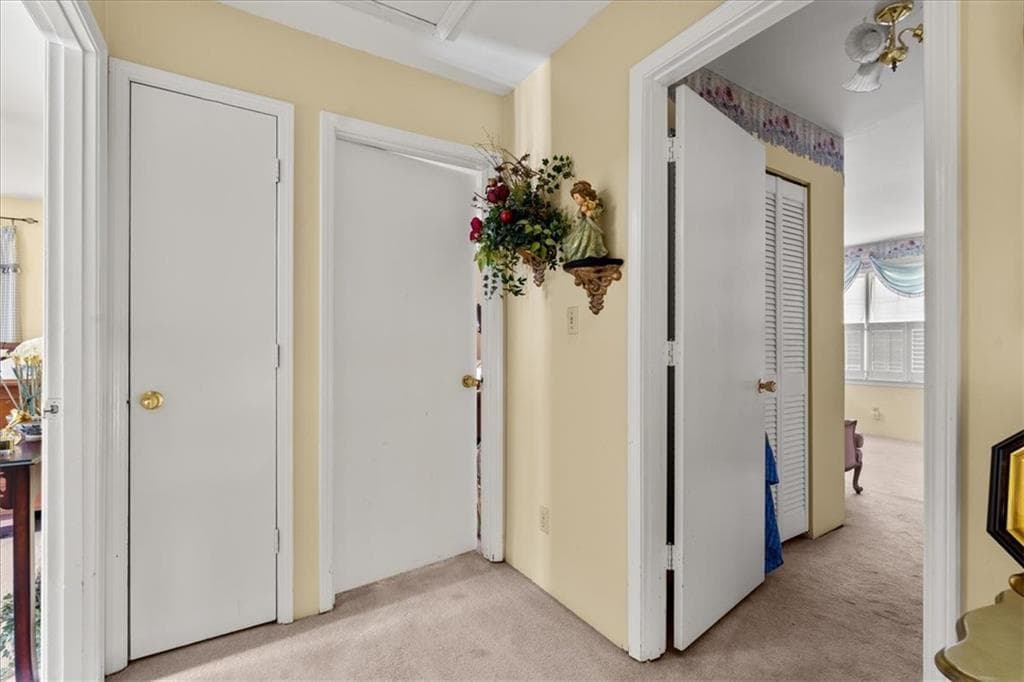 3 bedroom, 2 bathroom, 1,859 sq ft single family residence under contract at 1033 Davenport Circle, Powder Springs, GA 30127 — photo 10