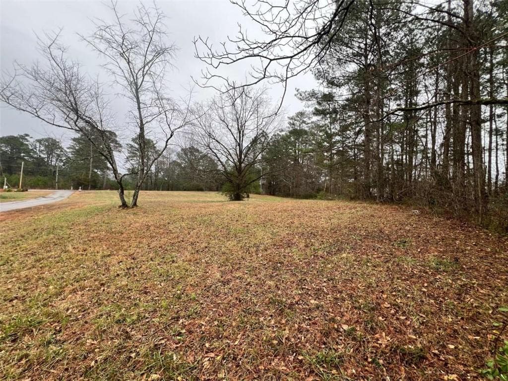 single family residence under contract at 100 Lucinda Walk, South Fulton, GA 30349