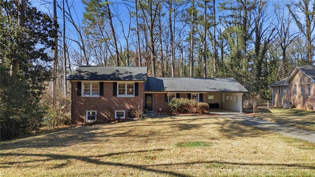 3 bedroom, 2 bathroom, 1,894 sq ft single family residence sold at 4462 Redwood Street, Atlanta, GA 30360