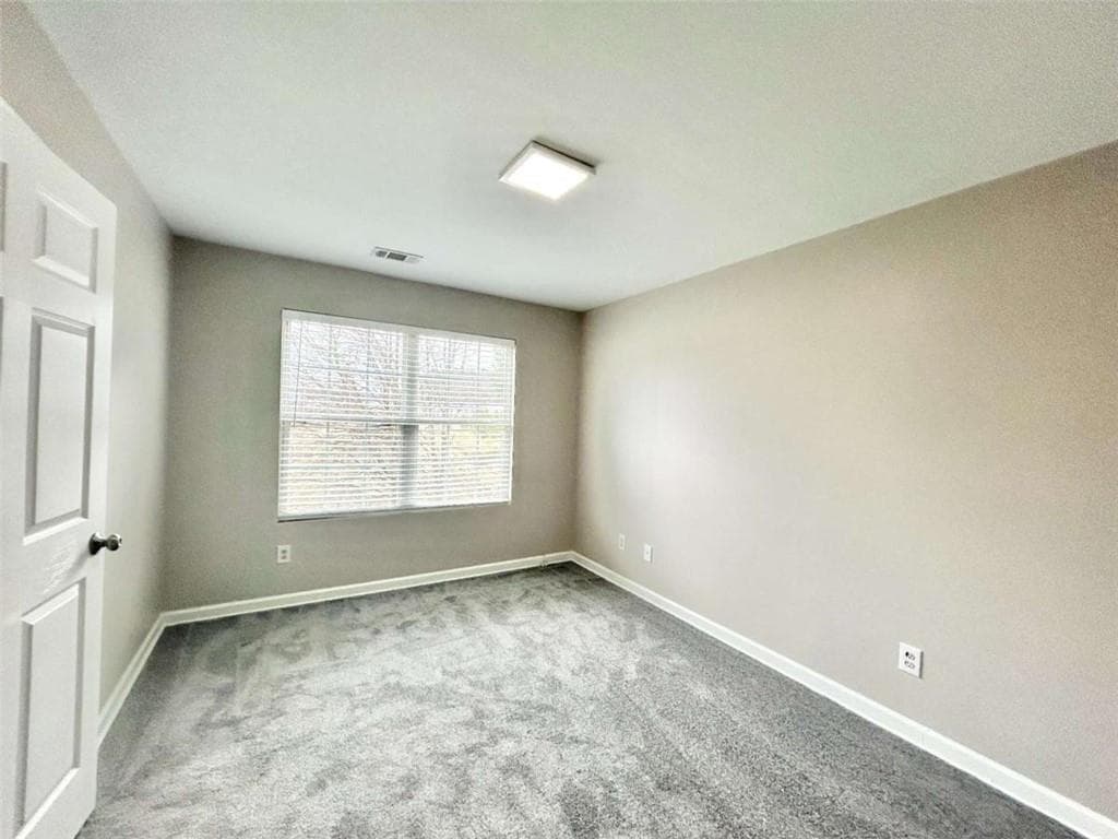 4 bedroom, 3 bathroom townhouse for sale at 1026 Wheel House Lane C, Monroe, GA 30655 — photo 9