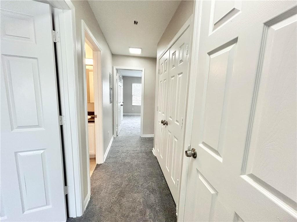 4 bedroom, 3 bathroom townhouse for sale at 1026 Wheel House Lane H, Monroe, GA 30655 — photo 6