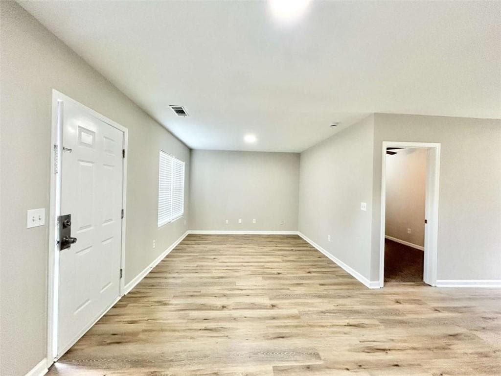 4 bedroom, 3 bathroom townhouse for sale at 739 Wheel House Lane A, Monroe, GA 30655 — photo 2