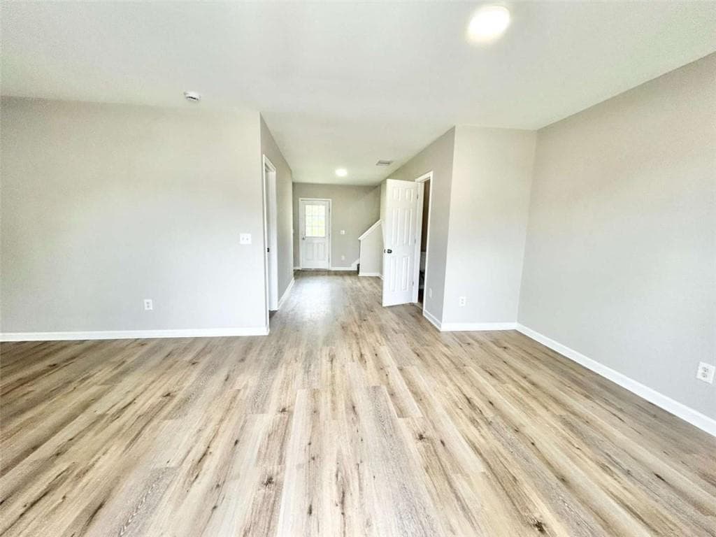 4 bedroom, 3 bathroom townhouse for sale at 739 Wheel House Lane A, Monroe, GA 30655 — photo 3