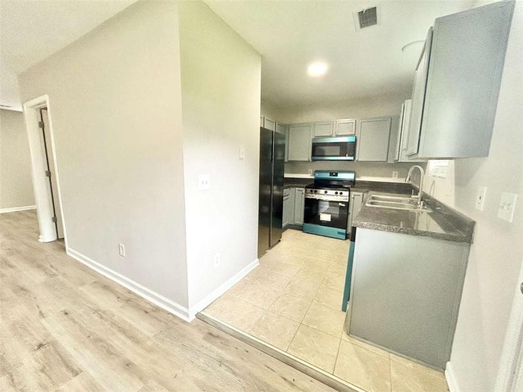 4 bedroom, 3 bathroom townhouse for sale at 739 Wheel House Lane A, Monroe, GA 30655 — photo 6