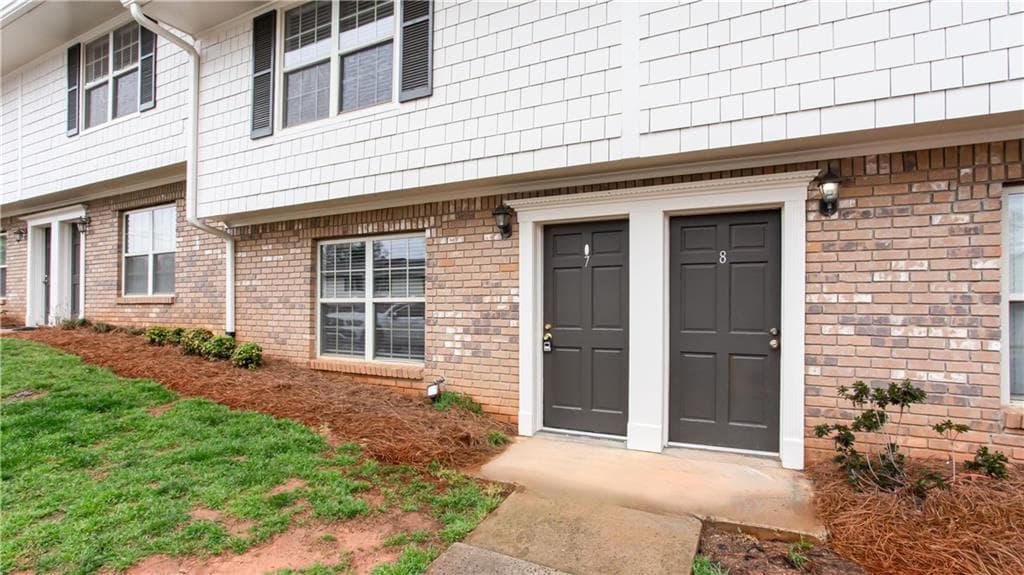 7 Villa Court, Smyrna, GA 30080 — most recent listing photo