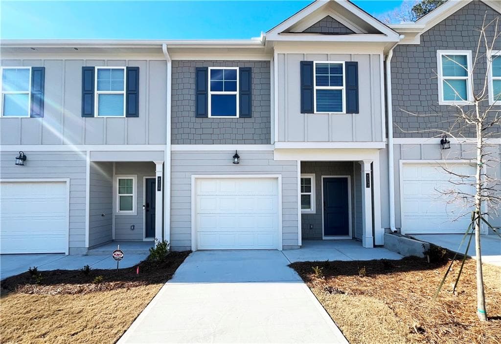 4252 Notting Hill Drive, Atlanta, GA 30331 — most recent listing photo