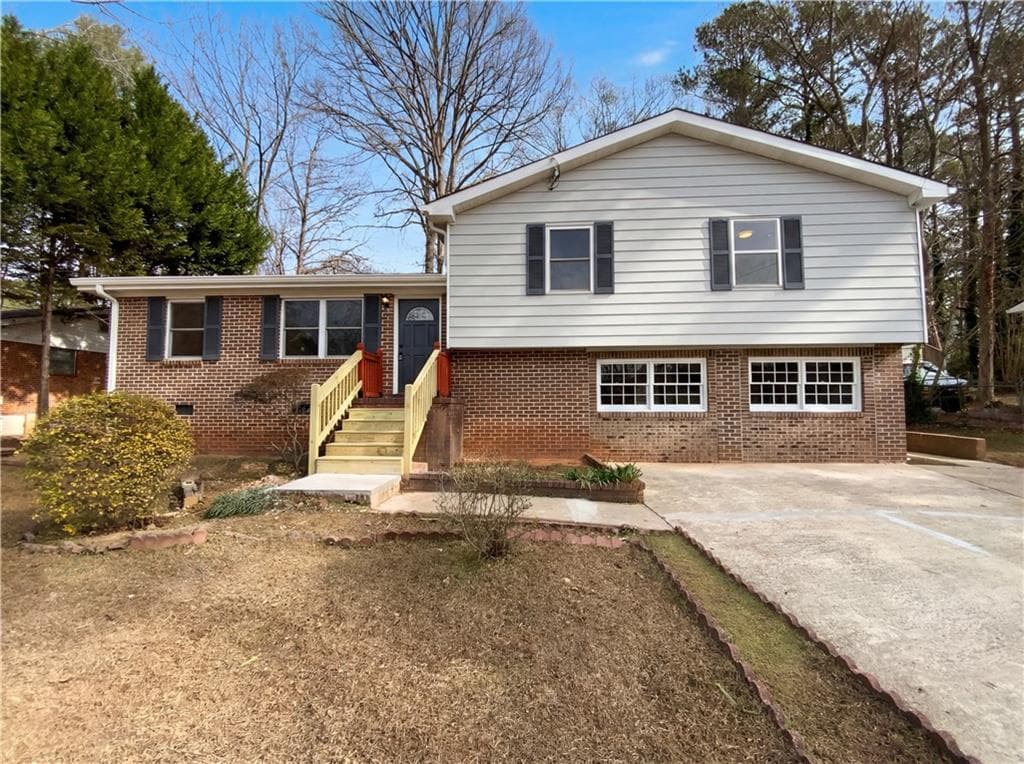 8264 Magnolia Drive, Jonesboro, GA 30238 — most recent listing photo