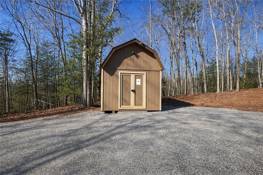 3 bedroom, 3 bathroom, 2,819 sq ft single family residence for sale at 3331 Gumlog Road, Young Harris, GA 30582 — photo 9