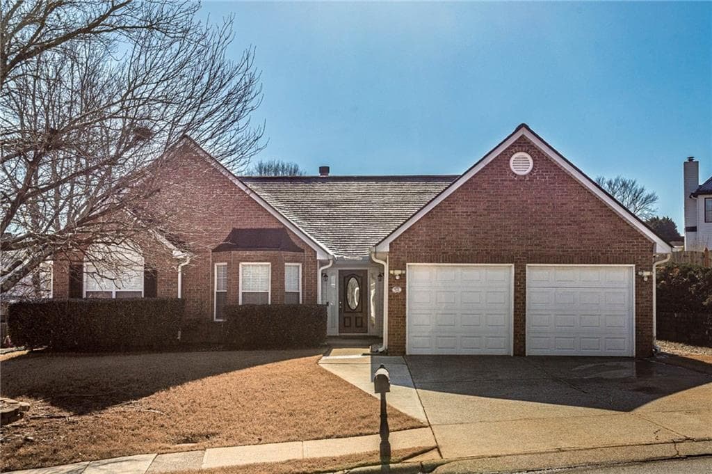 935 Charter Club Drive, Lawrenceville, GA 30043 — most recent listing photo
