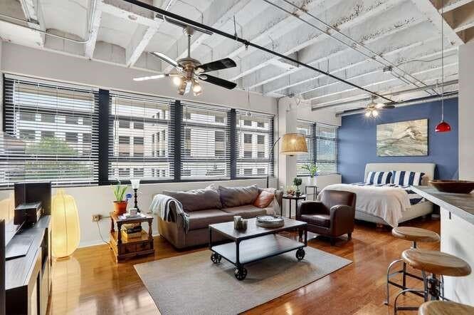 1 bedroom, 1 bathroom, 956 sq ft condominium for sale at 878 Peachtree Street 432, Atlanta, GA 30309