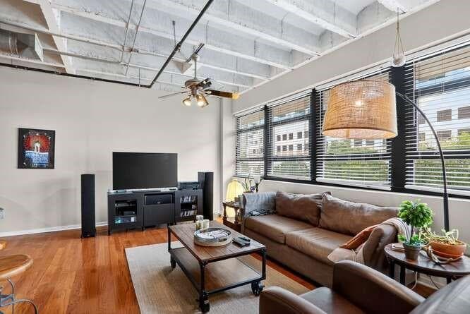 1 bedroom, 1 bathroom, 956 sq ft condominium for sale at 878 Peachtree Street 432, Atlanta, GA 30309 — photo 5