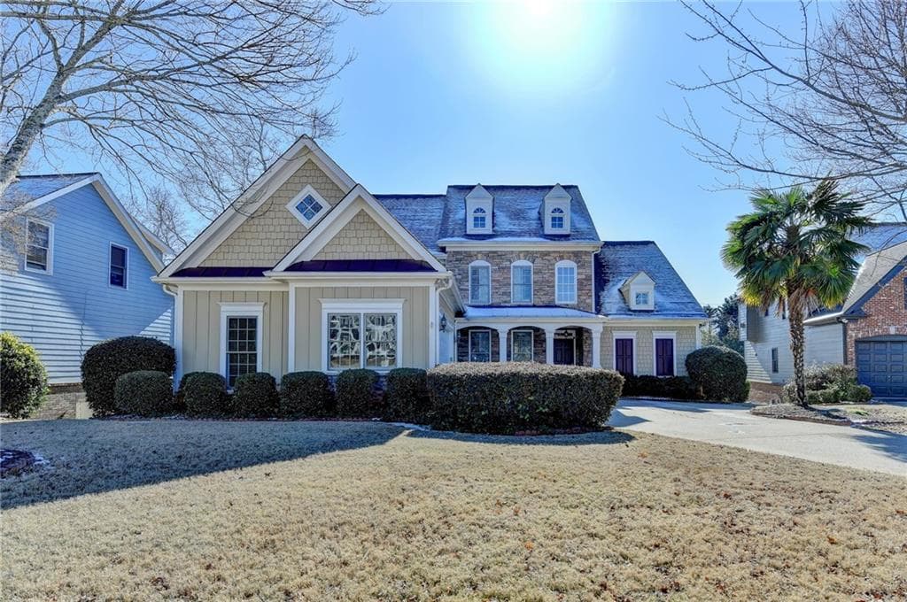 6 bedroom, 5 bathroom, 5,376 sq ft single family residence for sale at 5137 Cabot Creek Drive, Buford, GA 30518 — photo 2