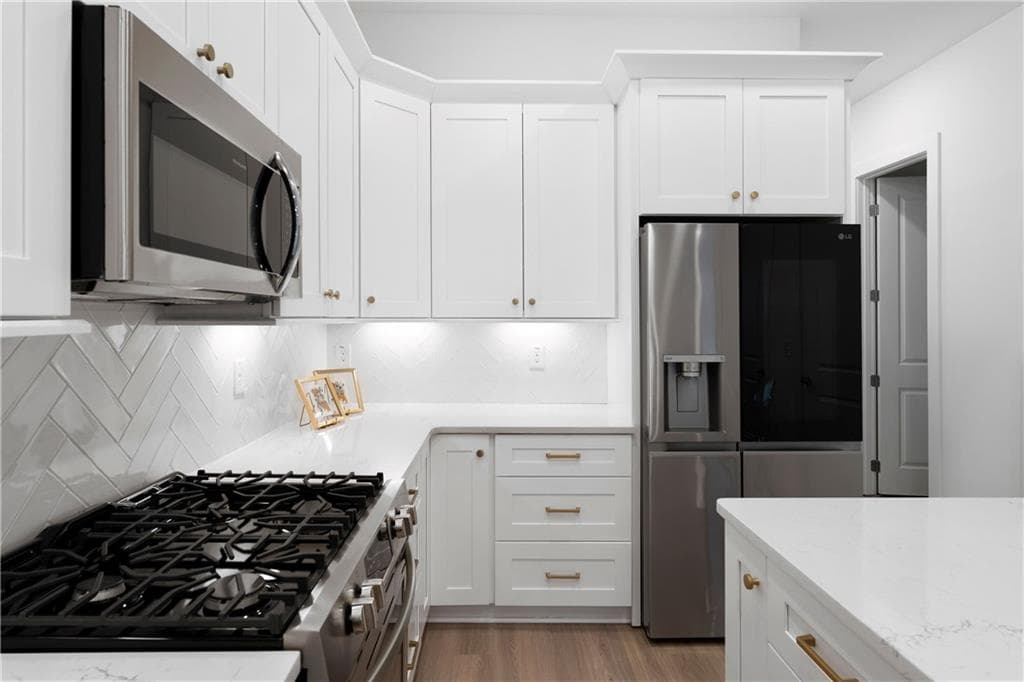 3 bedroom, 3 bathroom, 2,100 sq ft townhouse for sale at 105 Pearl Street, Woodstock, GA 30188 — photo 10