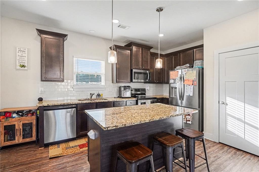 4 bedroom, 3 bathroom, 2,300 sq ft single family residence for sale at 11140 Cornerstone Lane, Hampton, GA 30228 — photo 3