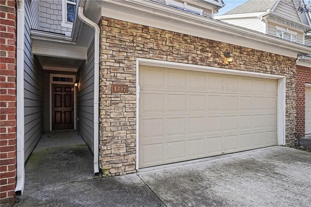 3 bedroom, 3 bathroom, 1,825 sq ft townhouse for sale at 1237 Gates Mill Drive 13, Kennesaw, GA 30144 — photo 3