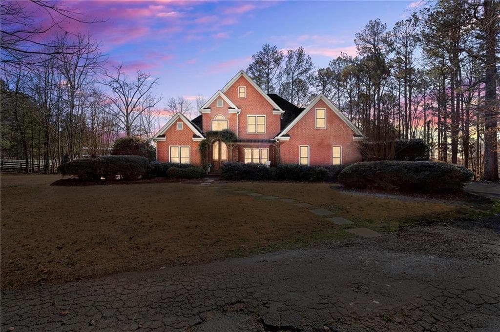 4 bedroom, 4 bathroom, 4,600 sq ft single family residence sold at 1020 Old Lathemtown Road, Canton, GA 30115