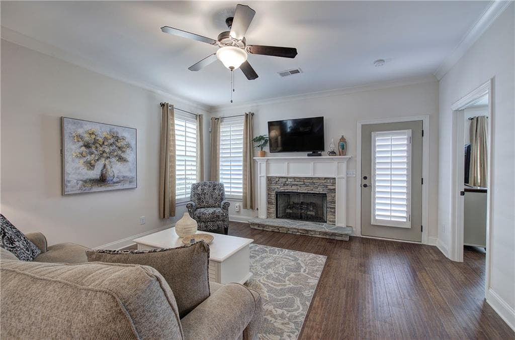 3 bedroom, 3 bathroom, 2,042 sq ft single family residence for sale at 6 Encore Lane, Cartersville, GA 30120 — photo 8