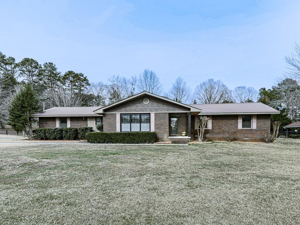 257 Iracille Lane, Calhoun, GA 30701 — most recent listing photo