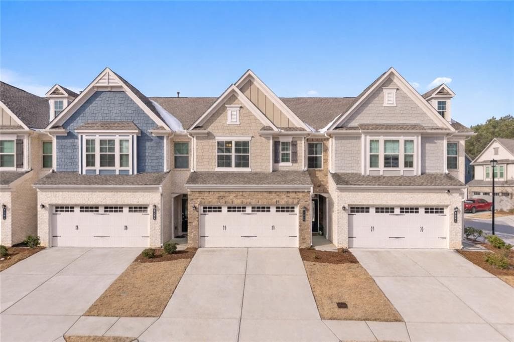 2210 Lanier Harbor Pointe, Buford, GA 30518 — most recent listing photo