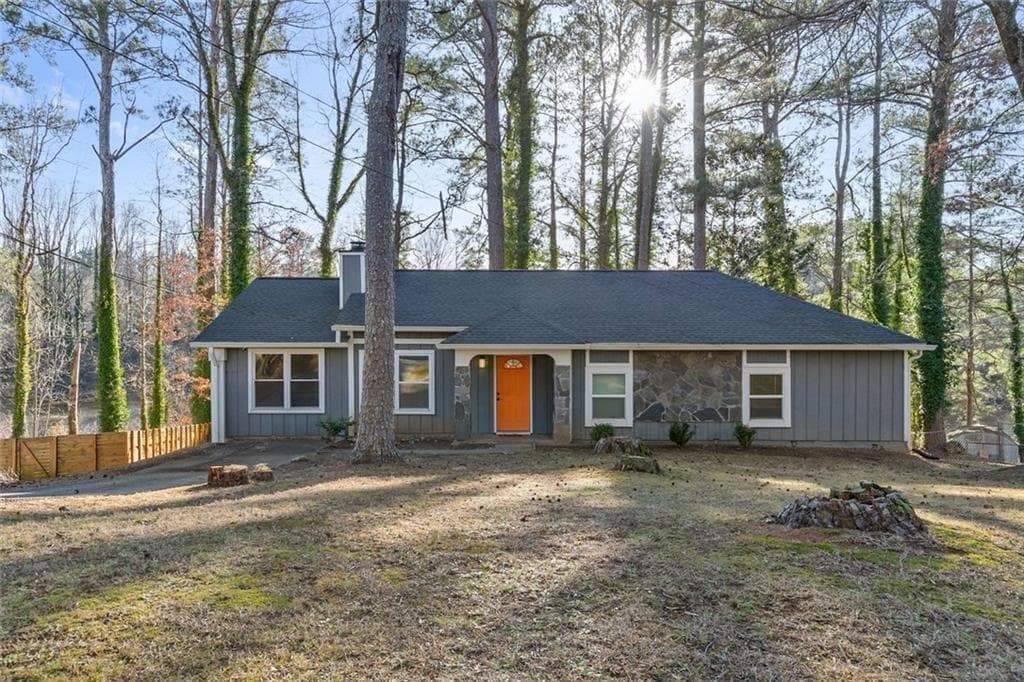 3 bedroom, 2 bathroom, 1,567 sq ft single family residence for rent at 494 Plainville Drive, Atlanta, GA 30331 for $2,300 a month — photo 1 of 29