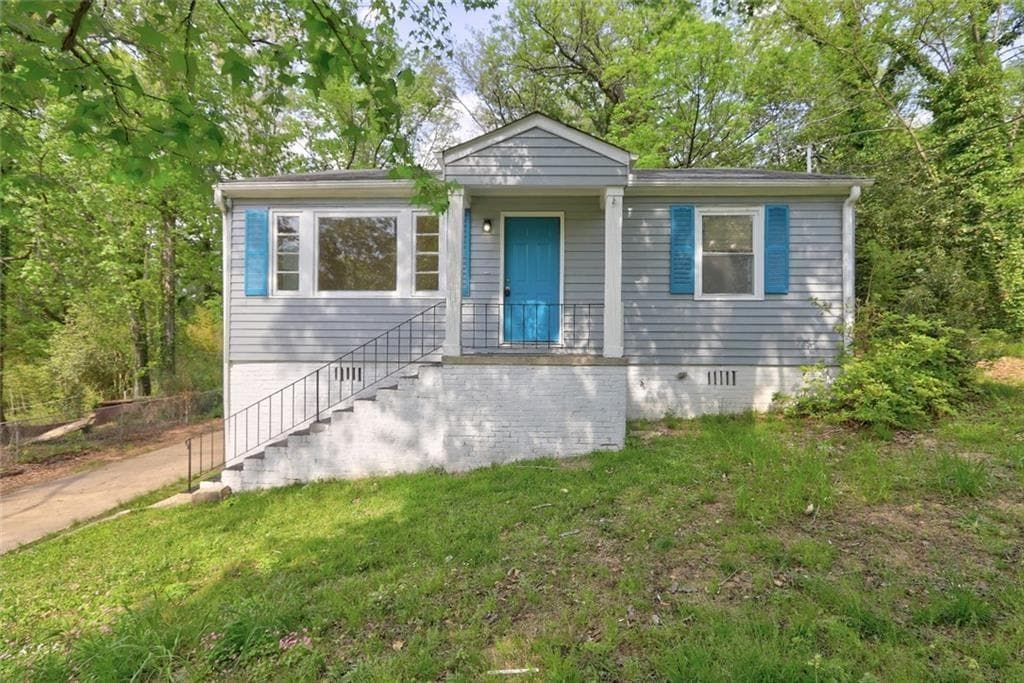 4571 Shadow Lawn Drive, Macon, GA 31210 — most recent listing photo