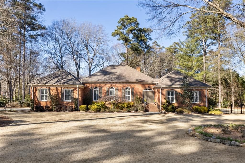 250 Parian Run, Johns Creek, GA 30097 — most recent listing photo