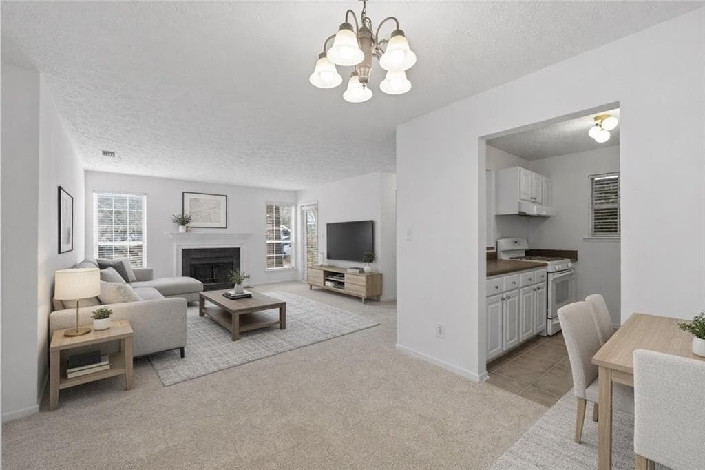 2 bedroom, 2 bathroom, 1,060 sq ft condominium sold at 6808 Glenridge Drive 6808J, Atlanta, GA 30328