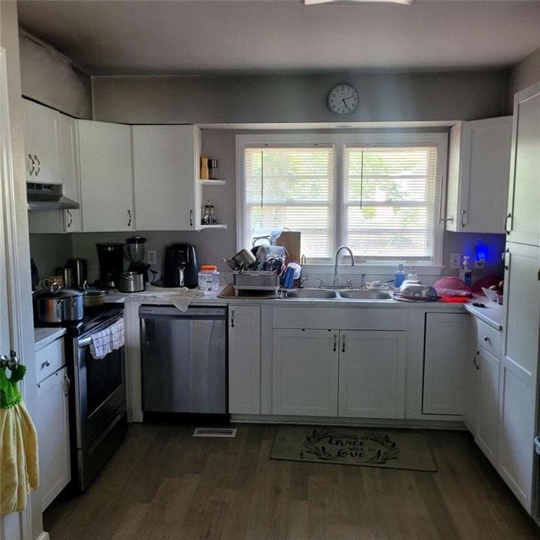 3 bedroom, 1 bathroom, 1,189 sq ft single family residence for sale at 7986 Scarlett Drive, Jonesboro, GA 30236 — photo 5