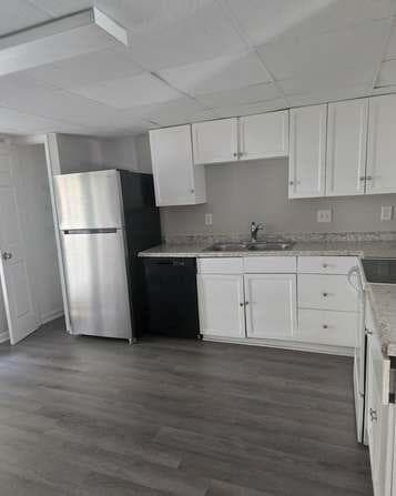3 bedroom, 3 bathroom, 1,750 sq ft townhouse for sale at 11 Pine Canyon Drive, Atlanta, GA 30331 — photo 5