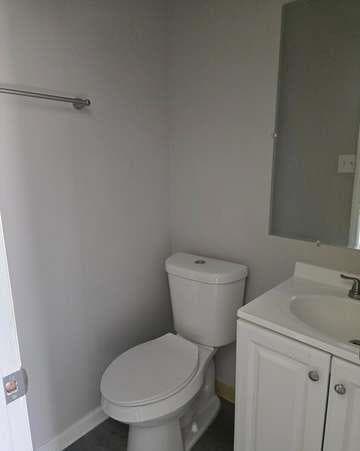 3 bedroom, 3 bathroom, 1,750 sq ft townhouse for sale at 11 Pine Canyon Drive, Atlanta, GA 30331 — photo 9