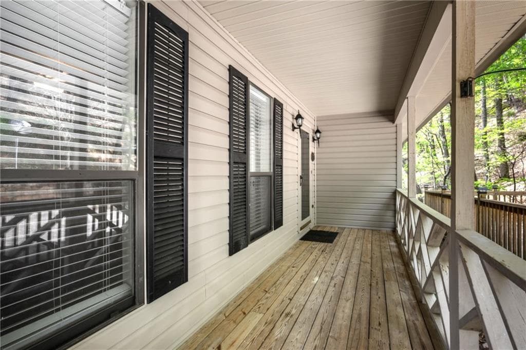 5 bedroom, 4 bathroom, 3,598 sq ft single family residence for sale at 279 Bella Vista Trail, Jasper, GA 30143 — photo 3