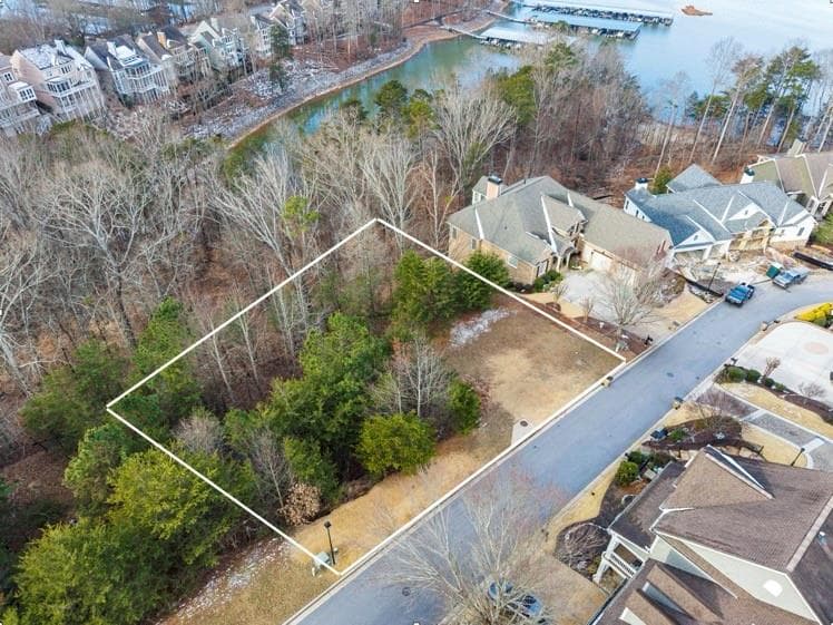 single family residence for sale at 3555 Water Front Drive, Gainesville, GA 30506 — photo 7