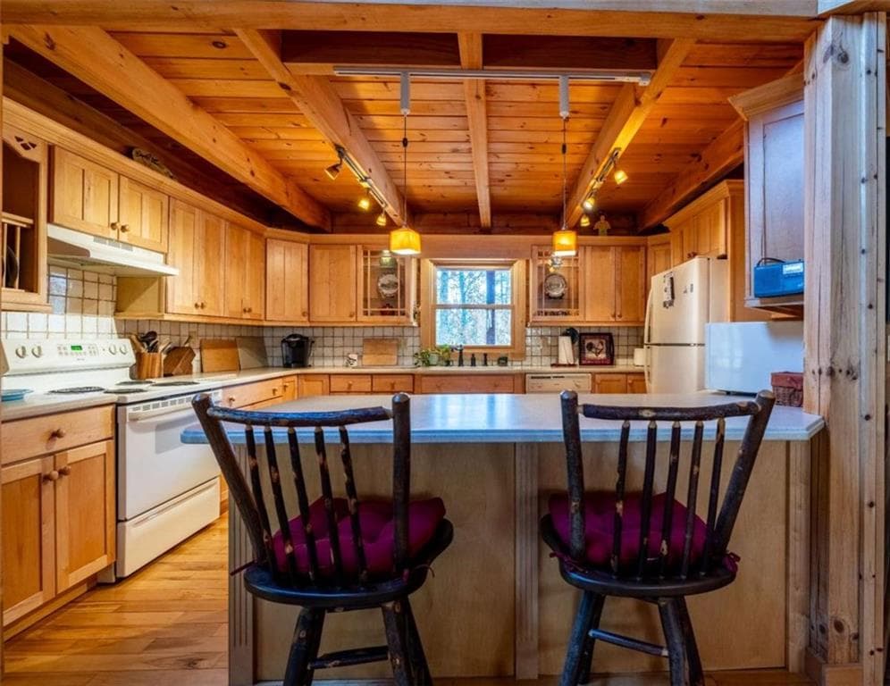 3 bedroom, 3 bathroom, 1,974 sq ft single family residence for sale at 2077 Big Texas Valley Road, Rome, GA 30165 — photo 6