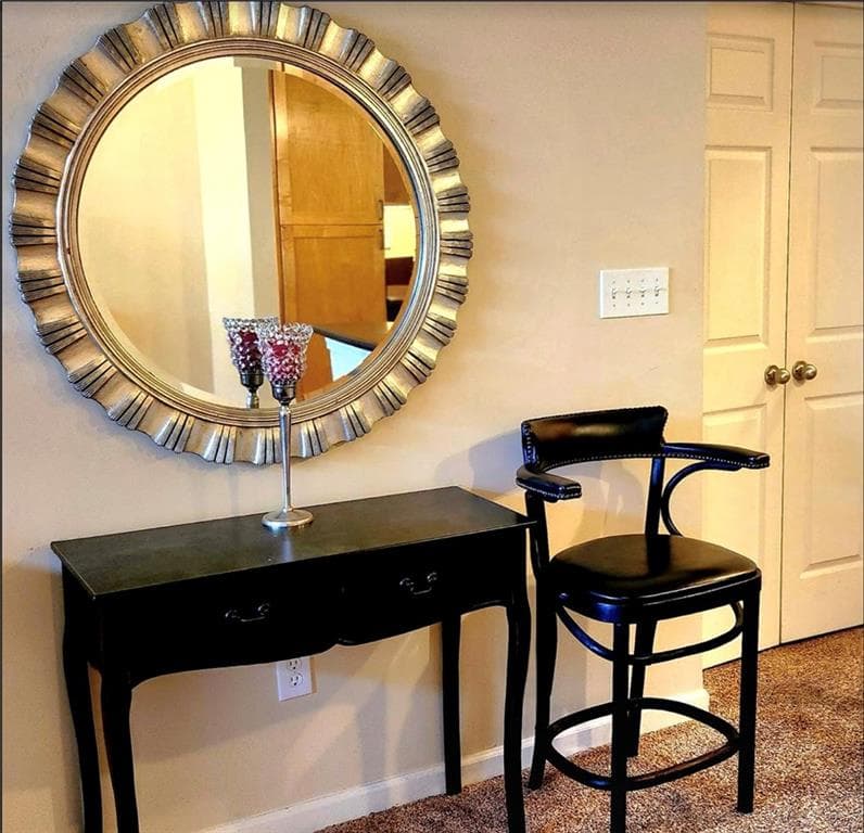 1 bedroom, 1 bathroom, 750 sq ft condominium for sale at 400 17th Street 2437, Atlanta, GA 30363 — photo 3