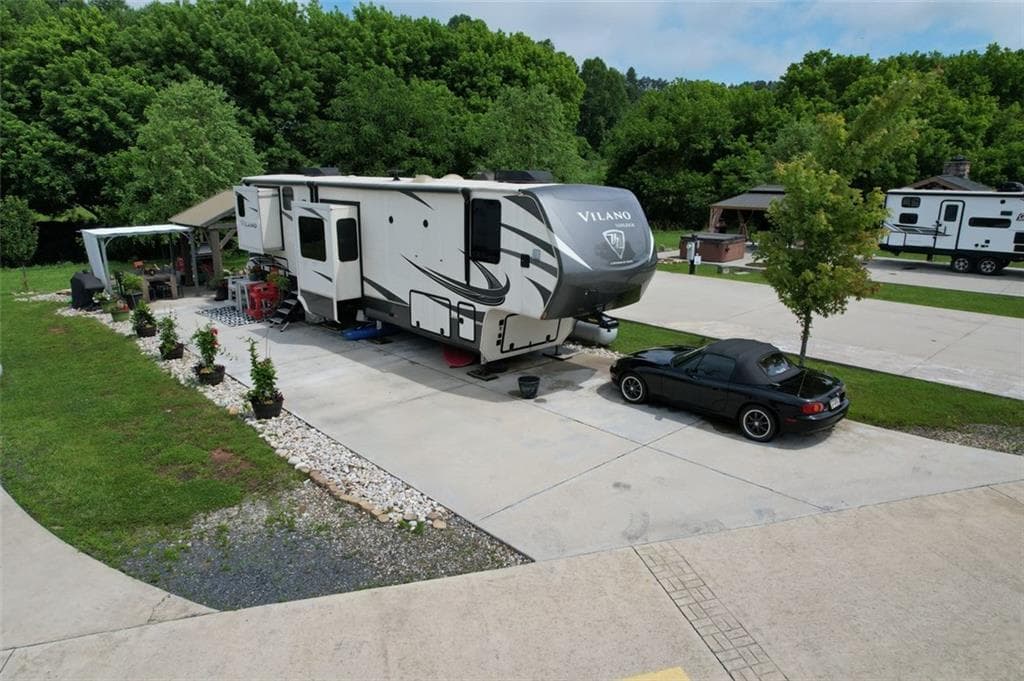 other sold at 113 Mountain Meadows Drive, Morganton, GA 30560