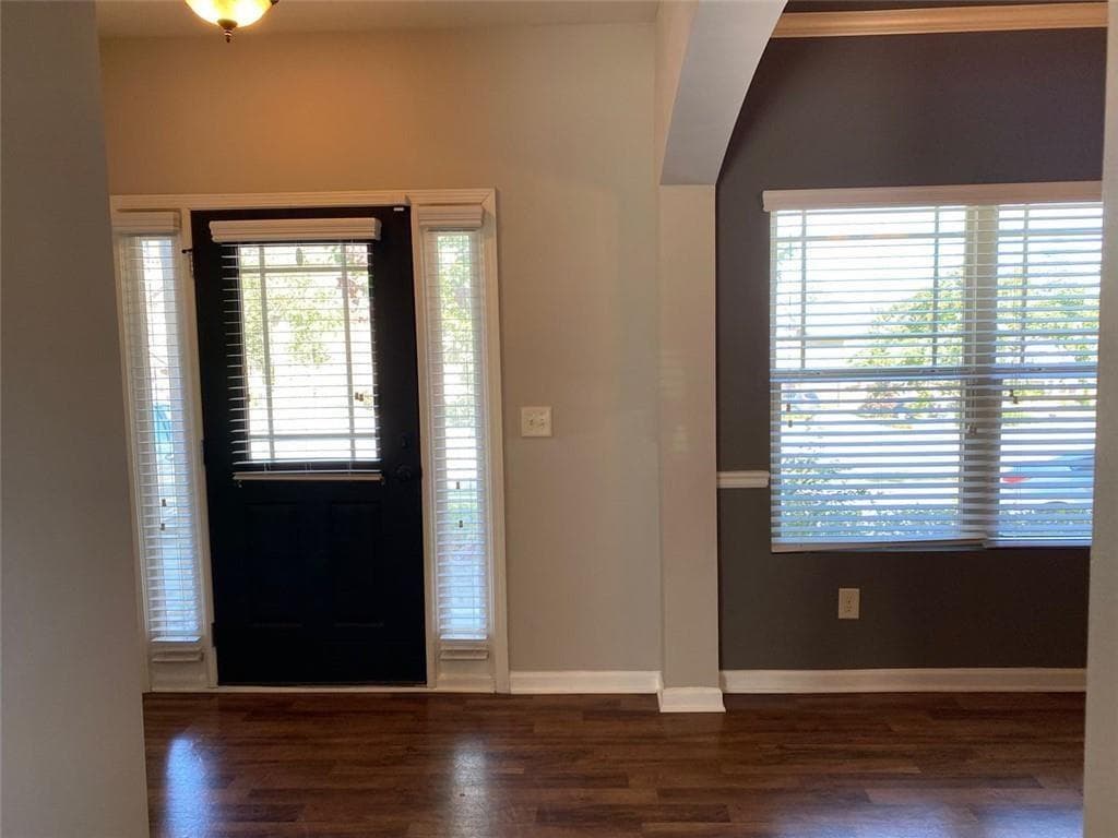 4 bedroom, 3 bathroom, 2,184 sq ft single family residence for rent at 2392 Newbury Oaks Court, Lawrenceville, GA 30044 for $2,400 a month — photo 2