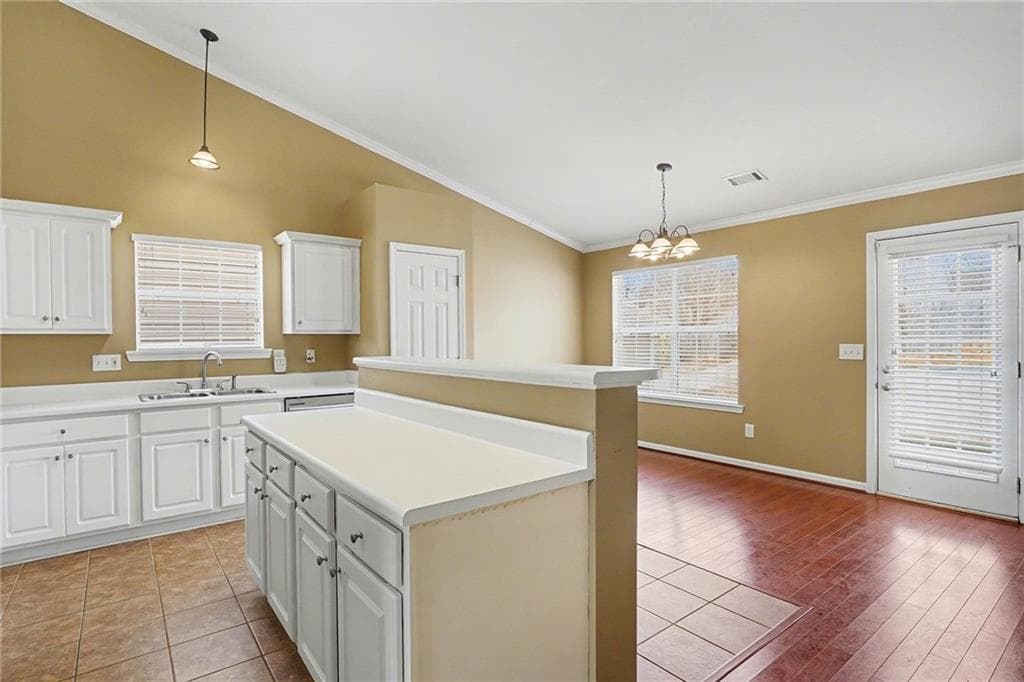 3 bedroom, 2 bathroom, 1,446 sq ft single family residence under contract at 309 Fairdale Trace, Stockbridge, GA 30281 — photo 8