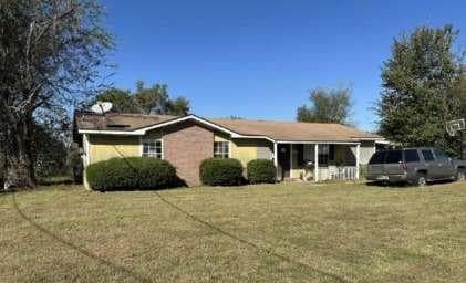218 Dahlia Drive, Dothan, AL 36301 — most recent listing photo