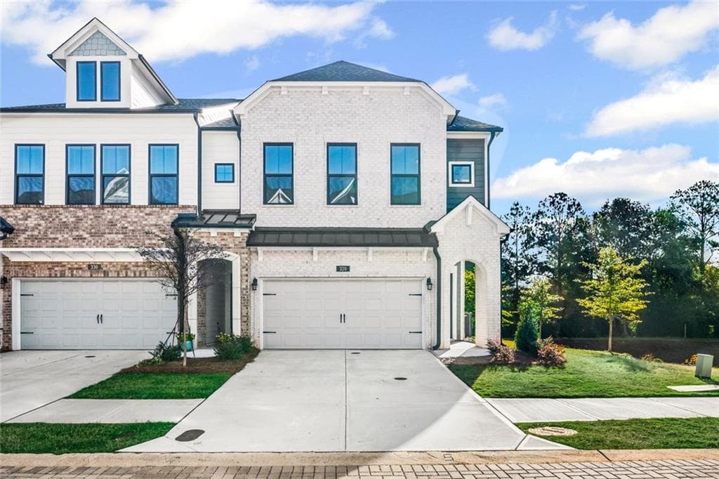 320 Walker Avenue, Alpharetta, GA 30076 — most recent listing photo