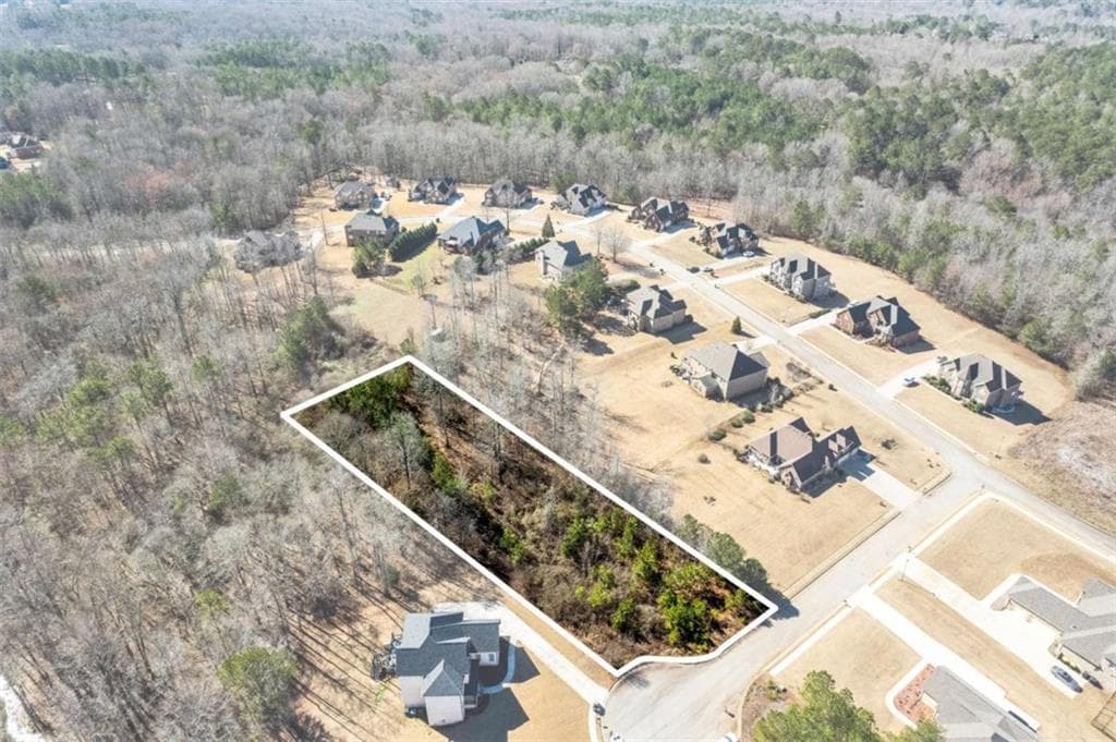 single family residence for sale at 404 Marilyn Court, Stockbridge, GA 30281 — photo 2